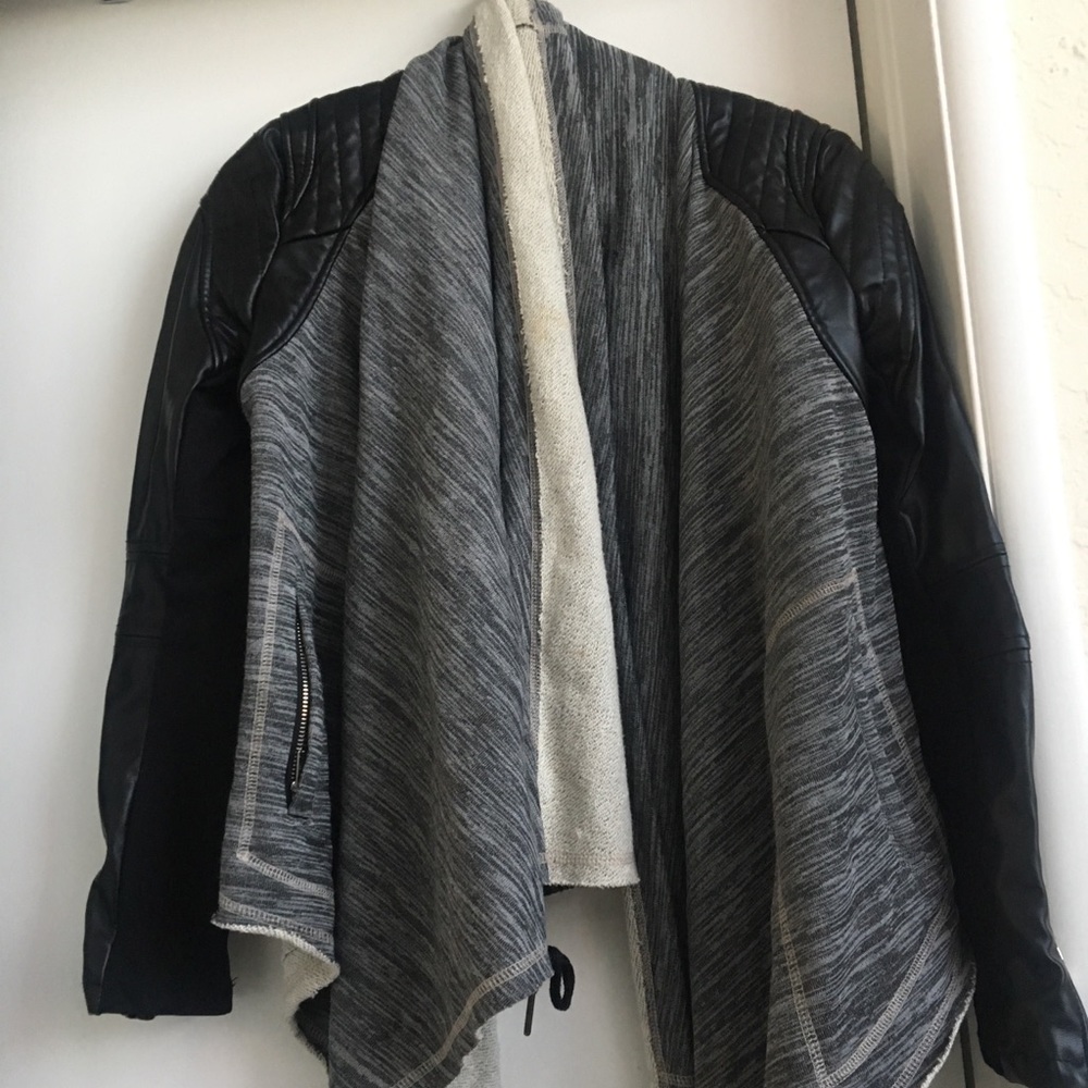 Open faced sweatshirt with leather sleeves